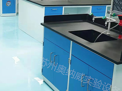 PP實(shí)驗(yàn)臺的特點(diǎn)及其組成是什么？